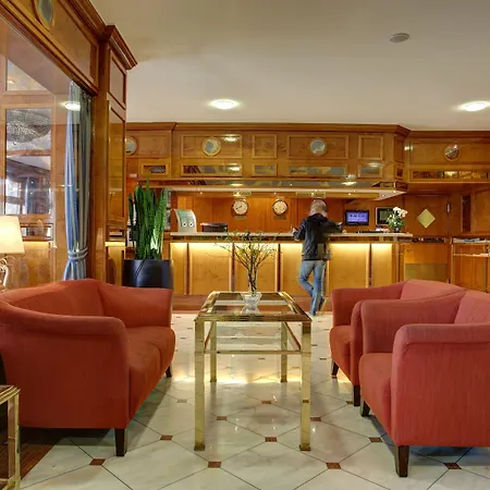 Hotel Trip Uebachs 4*