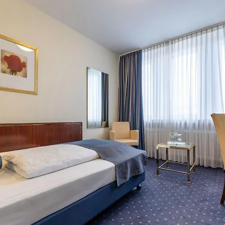 Hotel Trip Uebachs 4*