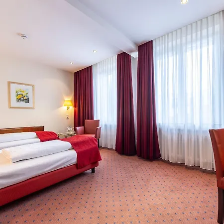 Trip Uebachs Hotel Dusseldorf