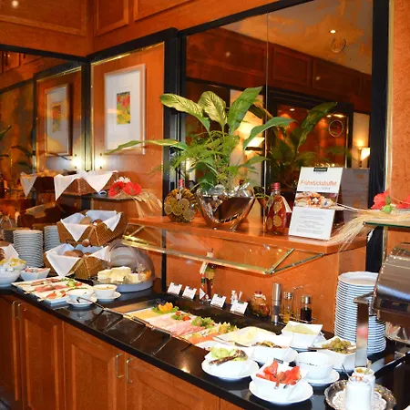 Trip Uebachs 4* Düsseldorf