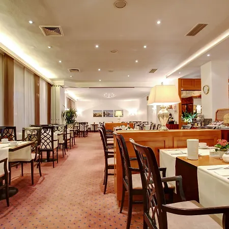 Trip Uebachs 4* Düsseldorf