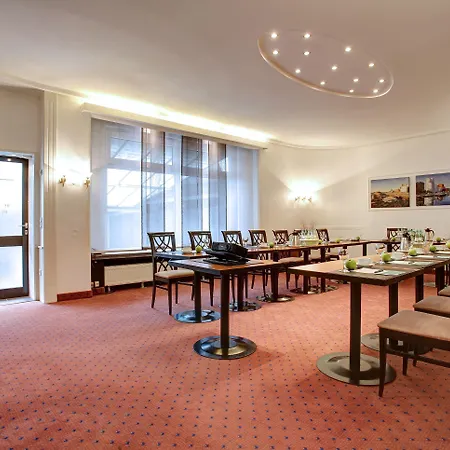 Trip Uebachs Szálloda 4*