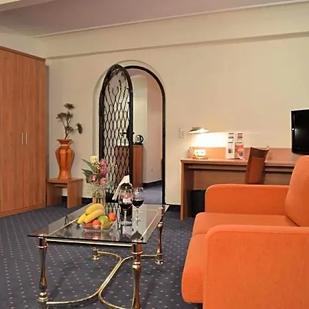 Trip Uebachs Hotel 4*