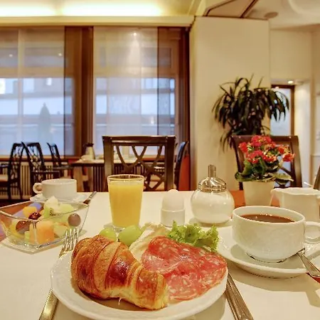 Szálloda Trip Uebachs Düsseldorf