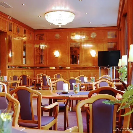 Hotel Trip Uebachs 4*