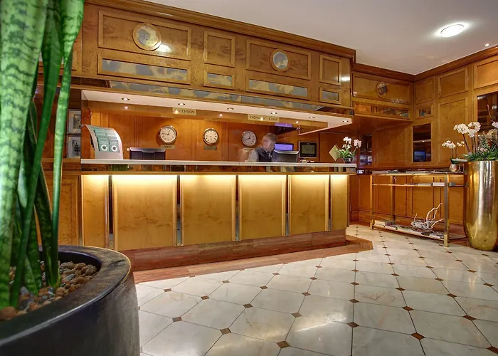 Hotel Trip Uebachs 4*